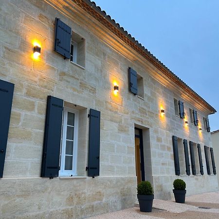 Repaire - Le Repaire De Maltus "Gites & Spa" Lussac  外观 照片