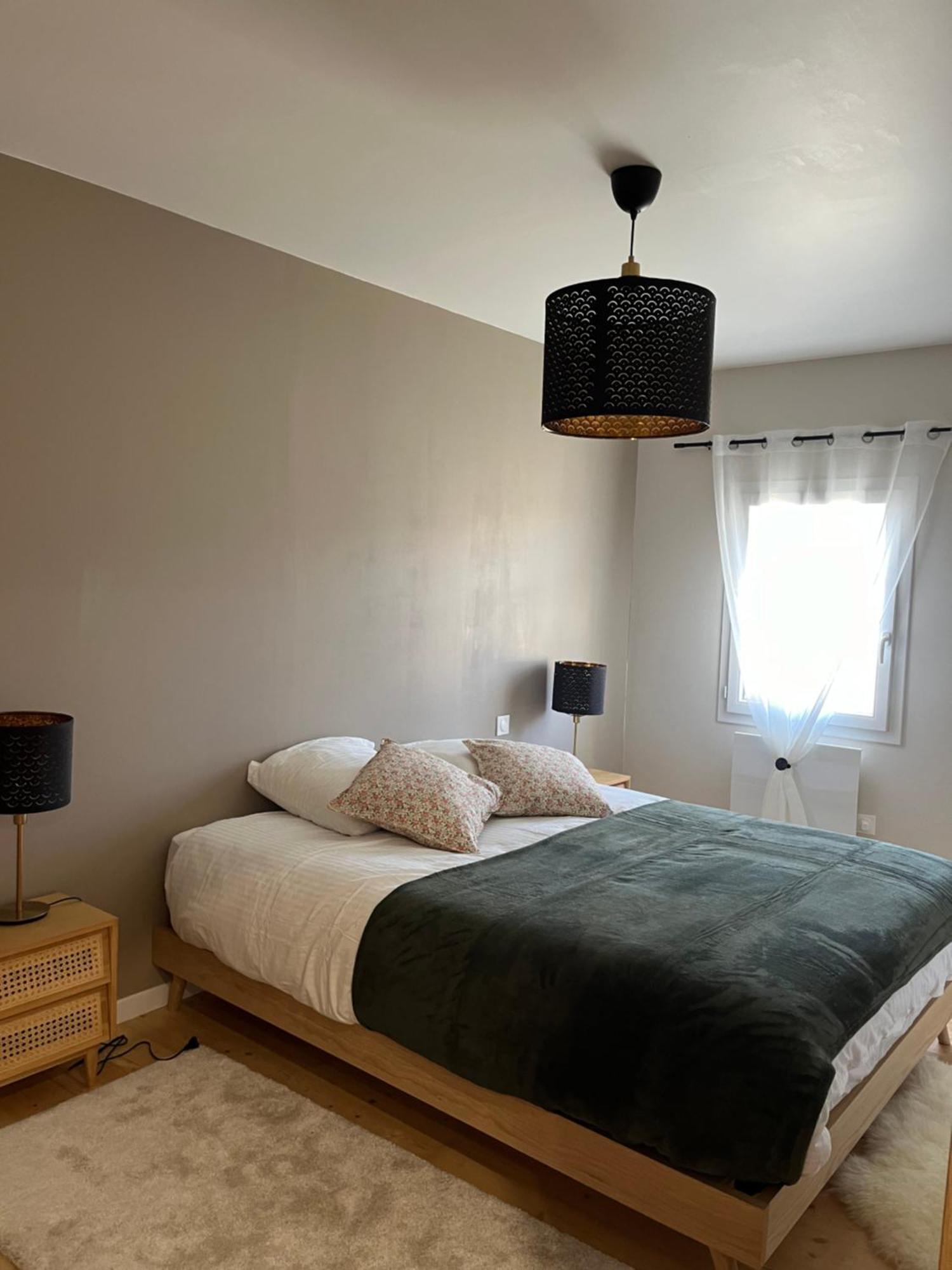 Repaire - Le Repaire De Maltus "Gites & Spa" Lussac  外观 照片